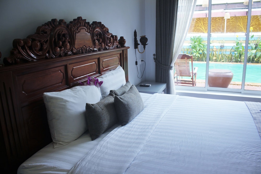 Double Room, Pool View photo 1