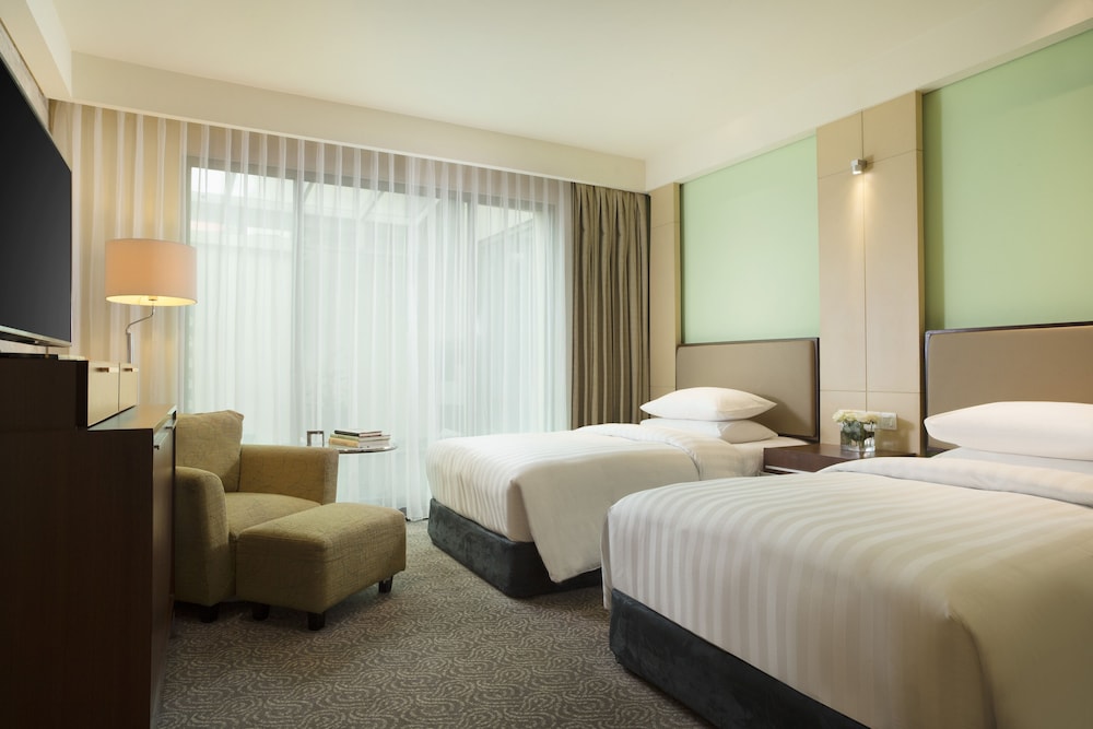 Room, 2 Twin Beds, Non Smoking - Photo 2
