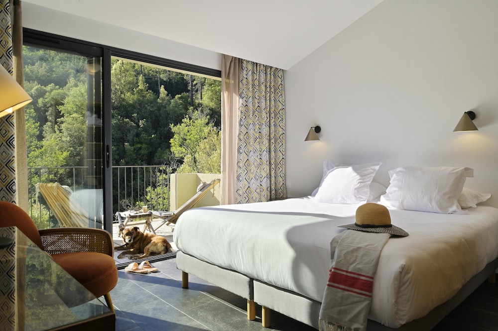 Deluxe Room, River View