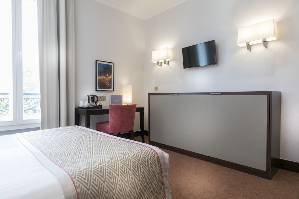 Deluxe Triple Room photo 2