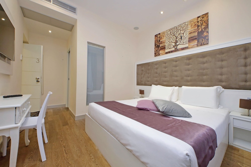 Business Double or Twin Room, Non Smoking photo 3