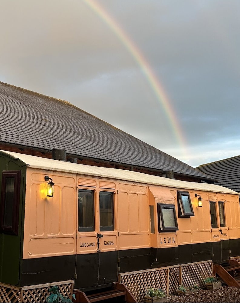 Signature Room, Ensuite, Courtyard View (1850s Railway Carriage ) photo 1