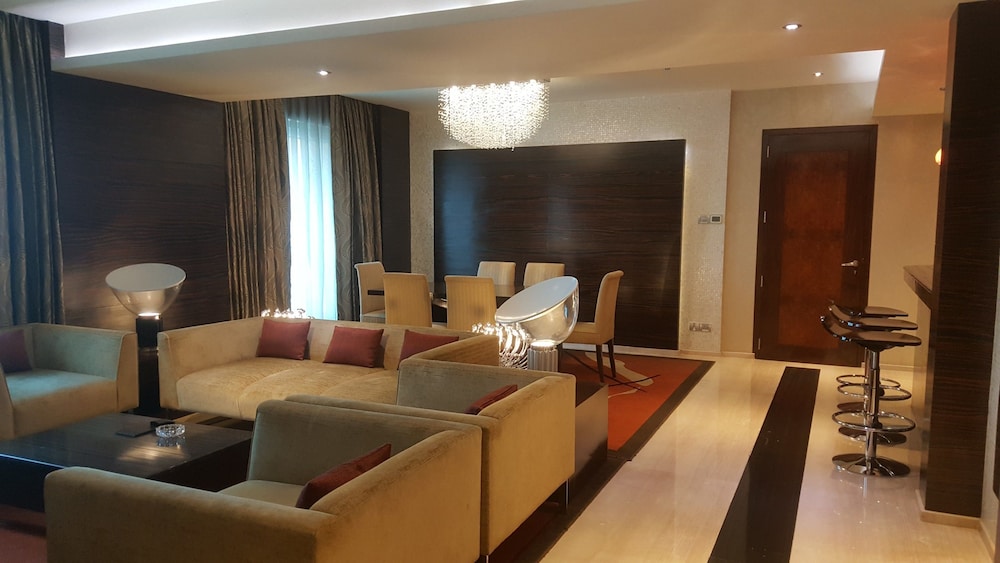 Suite (Vivanta) - Photo 2