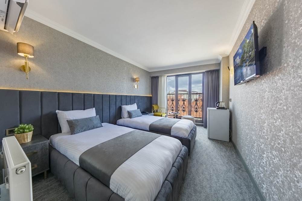 Standard Twin Room photo 2