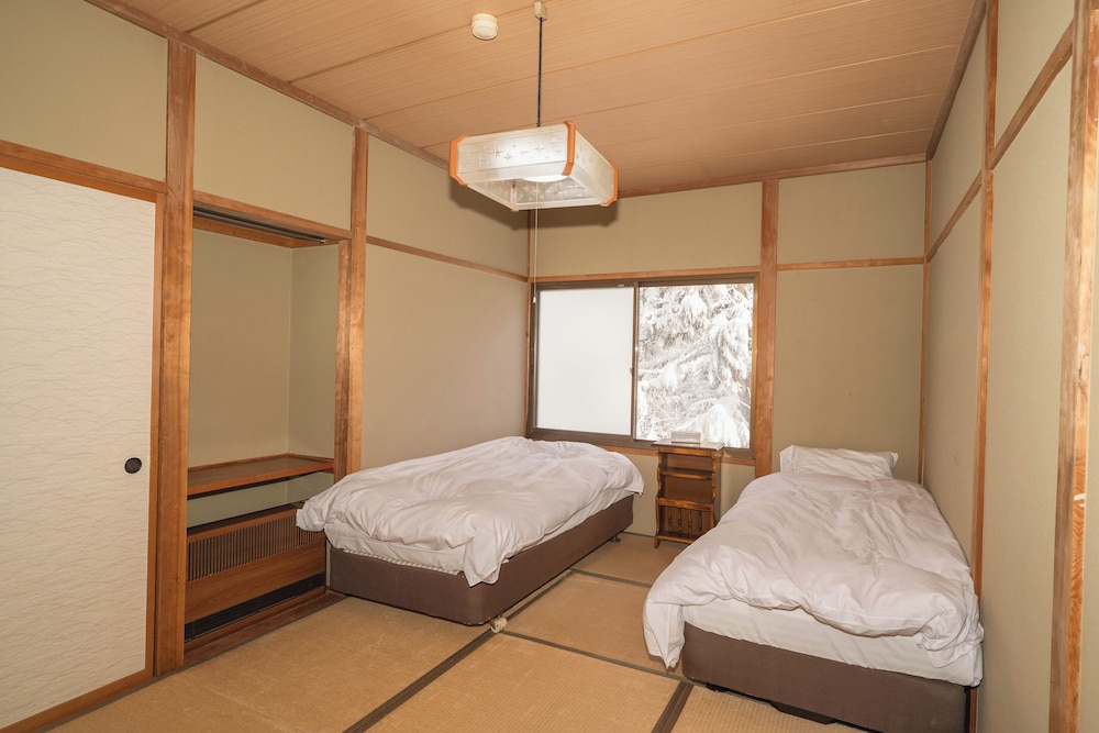 Comfort Double or Twin Room, Mountain View
