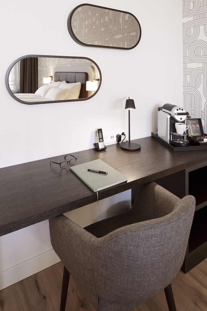 Available room