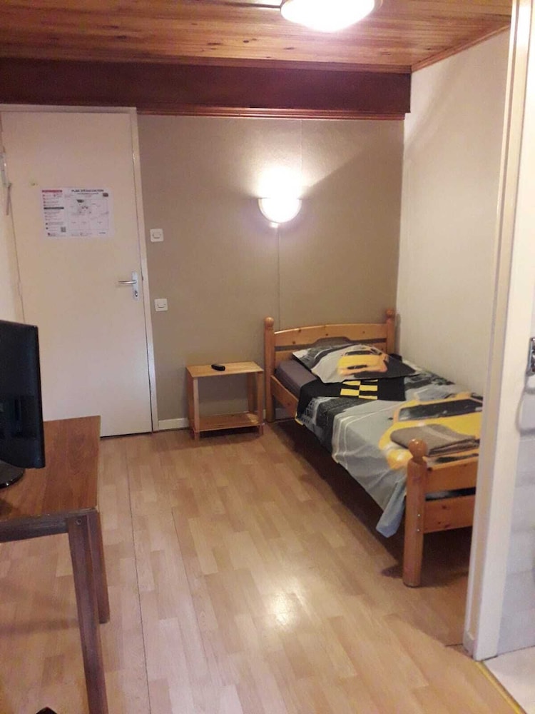 Room photo 2