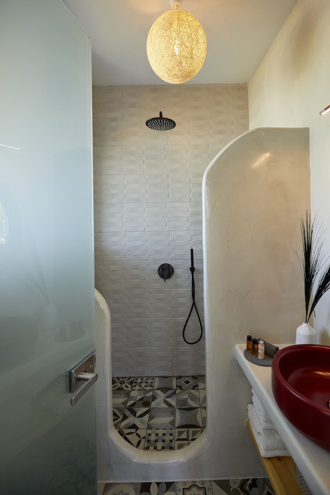 Executive Suite, Hot Tub (Outdoor) - Photo 6