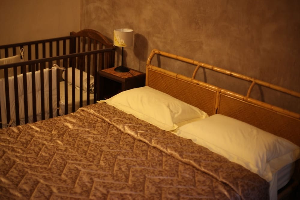 Standard Triple Room, 1 Bedroom, Ensuite photo 1