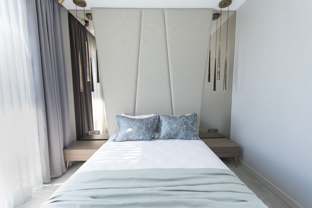 Exclusive Room - Photo 16