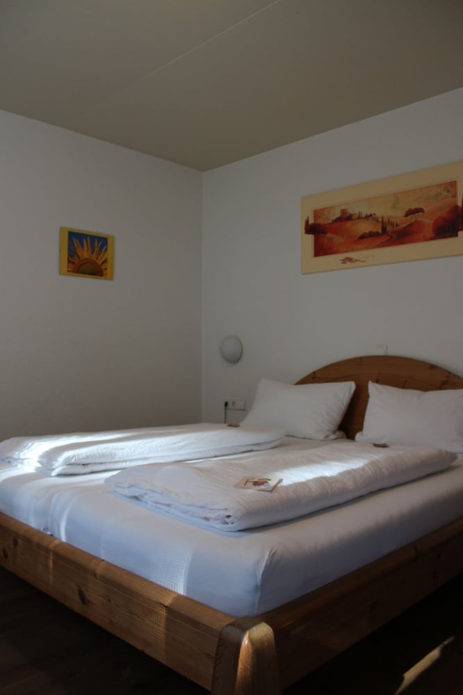 Standard Double Room, Private Bathroom photo 2