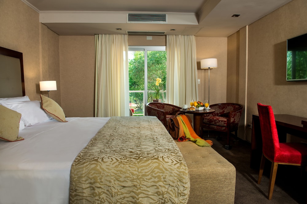 Senior Room, 1 King Bed
