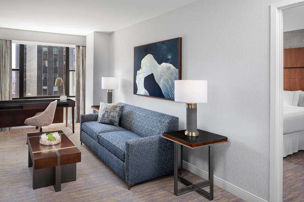 Suite, 1 King Bed with Sofa bed thumbnail 5