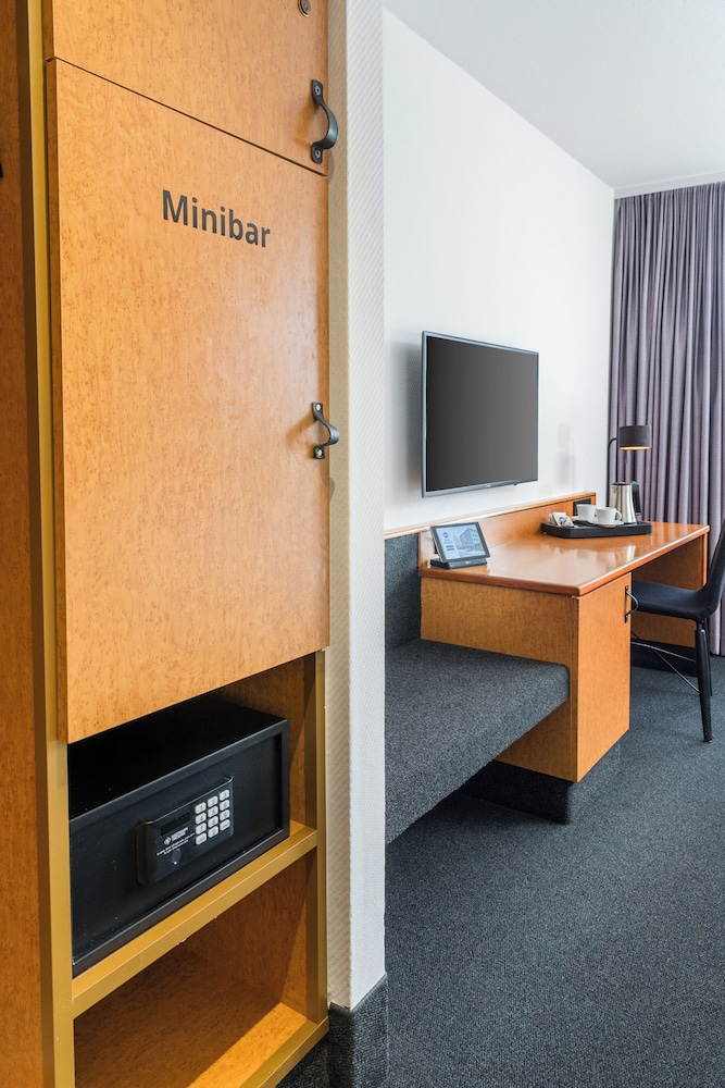 Executive Room, 1 Twin Bed, Balcony photo 2