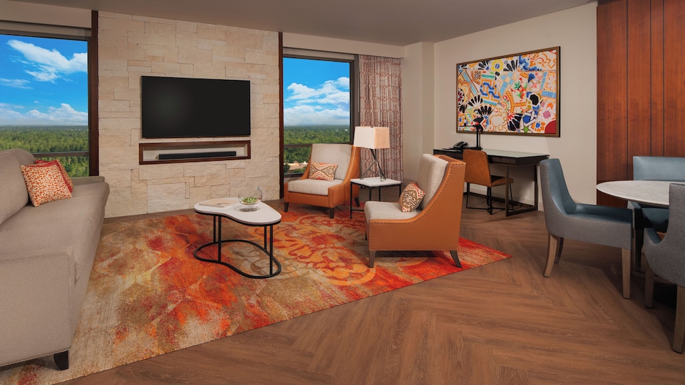 Tower - One Bedroom Suite - Club Access - Photo 2