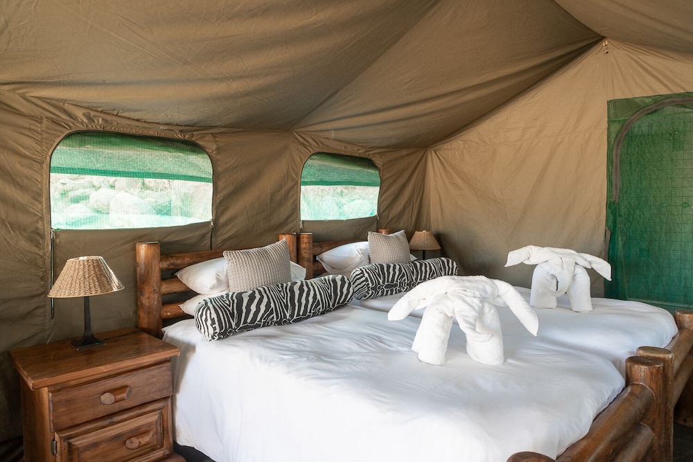 Luxury Tent photo 2