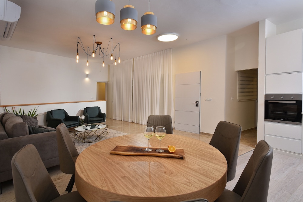 Superior Villa, 6 Bedrooms, Non Smoking, Valley View photo 3