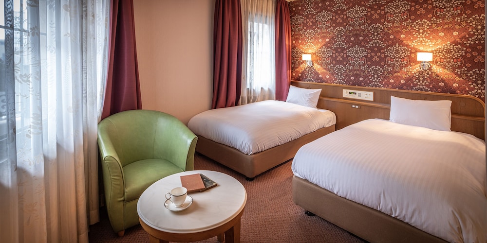 Twin Room, 2 Twin Beds - Photo 11