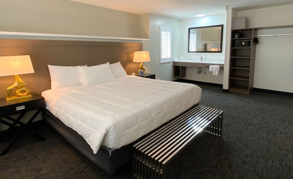 Executive King Suite photo 1