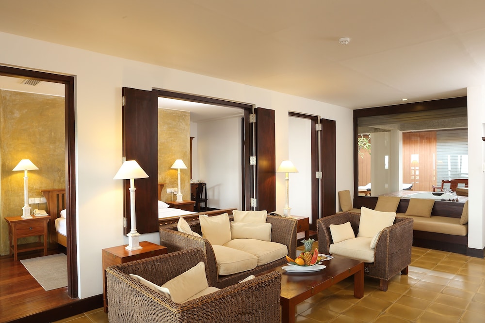 Suite with Sea View - Photo 2