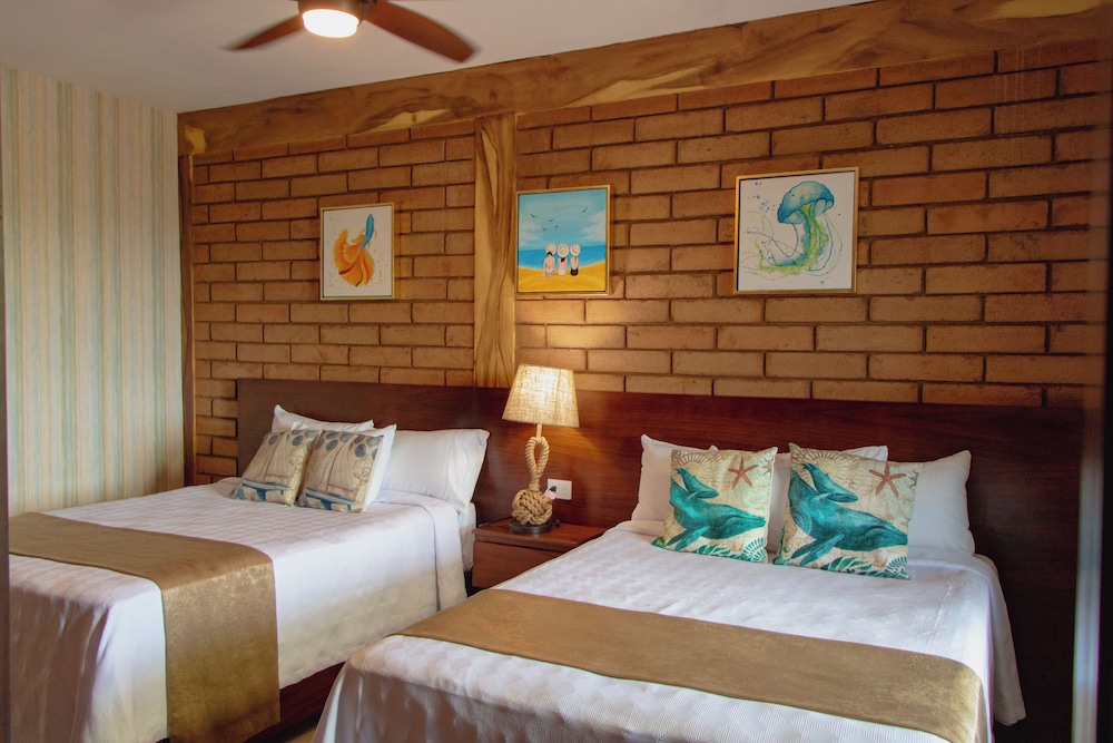 Standard Room, 1 Bedroom, Garden View