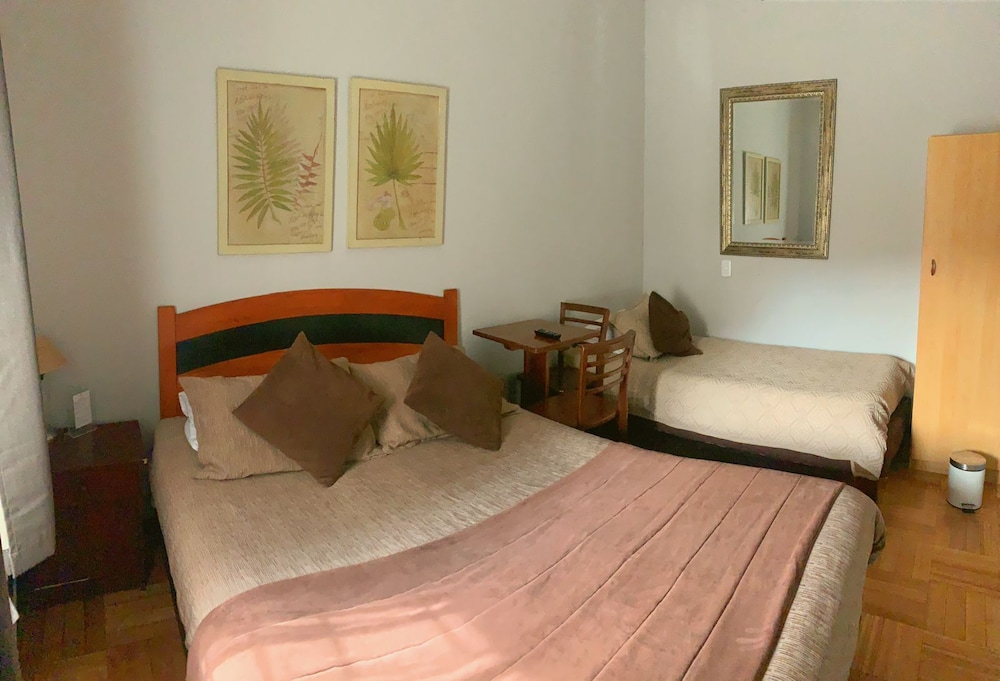 Classic Triple Room, Shared Bathroom, City View