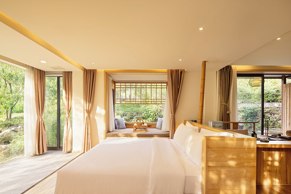 Superior Double Room, Balcony, Hill View photo 1