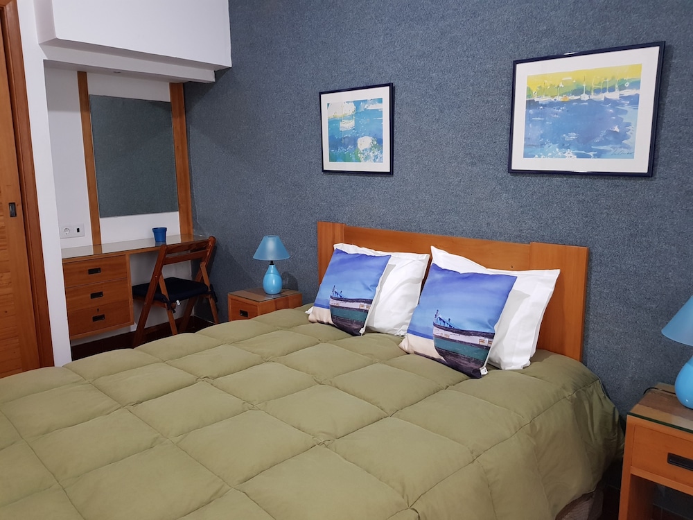 Apartment, 2 Bedrooms, Terrace photo 2