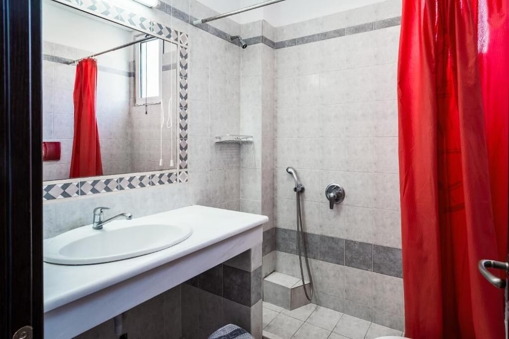 Superior Double or Twin Room, Mountain View - Photo 4