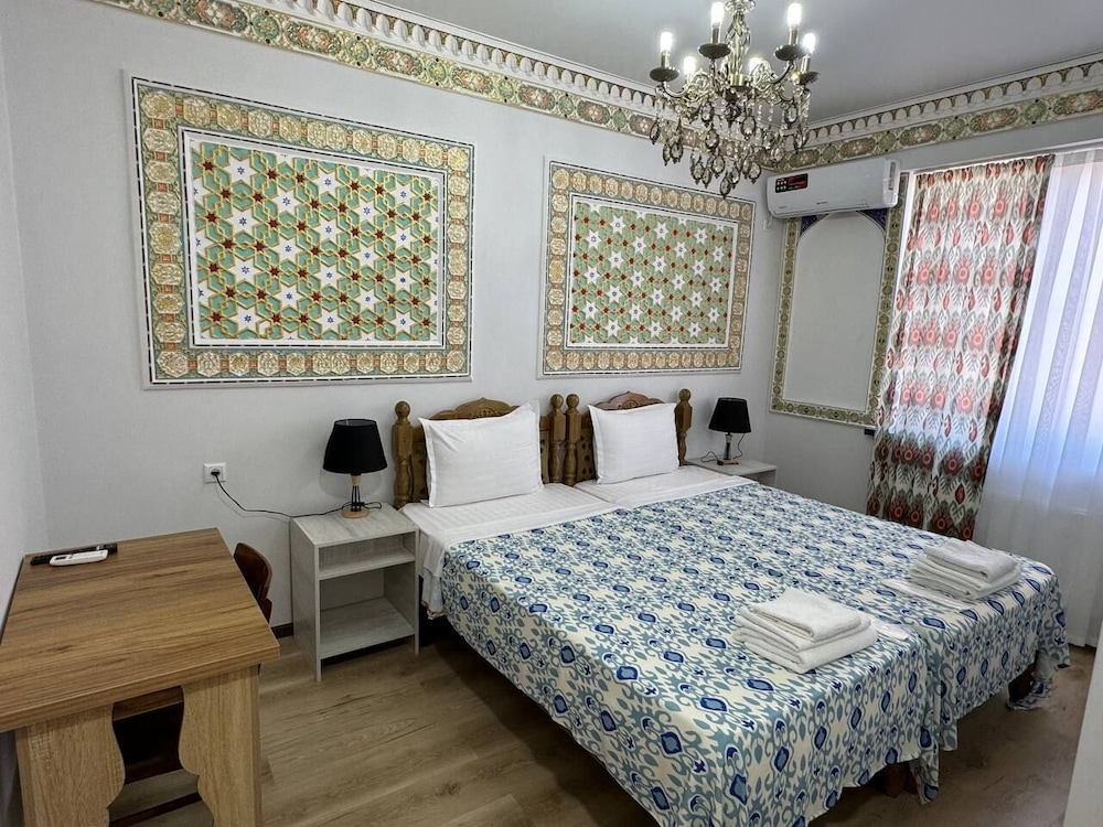 Deluxe Double Room, 1 King Bed photo 1