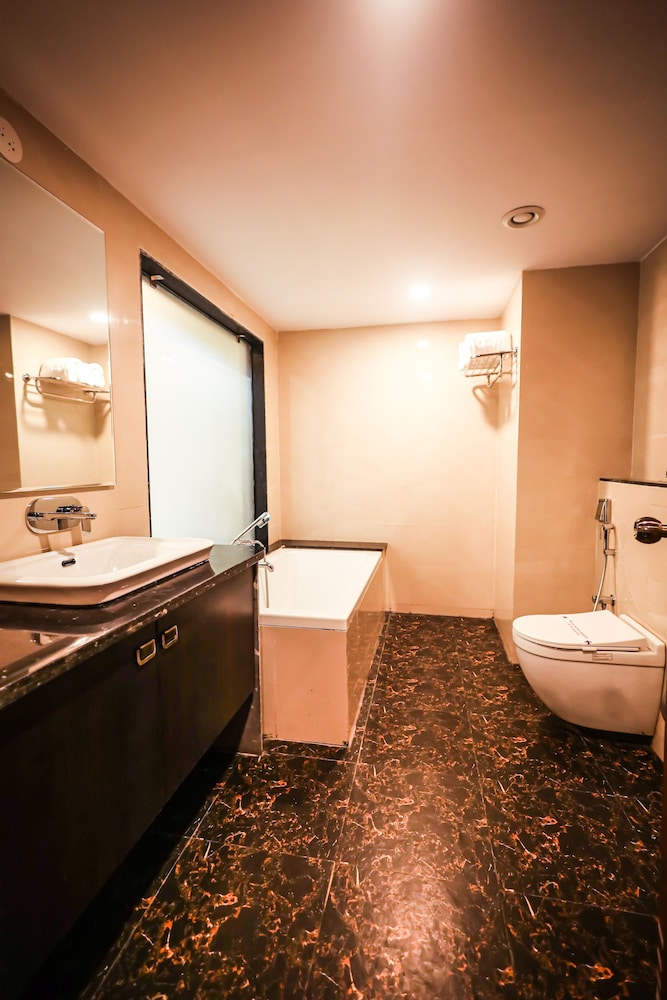 Executive Room photo 3