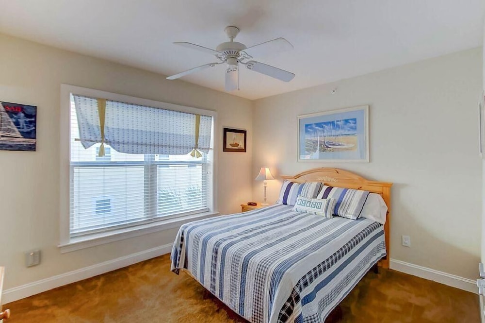 Condo, Multiple Beds (1010 Ocean Palms 201) photo 1