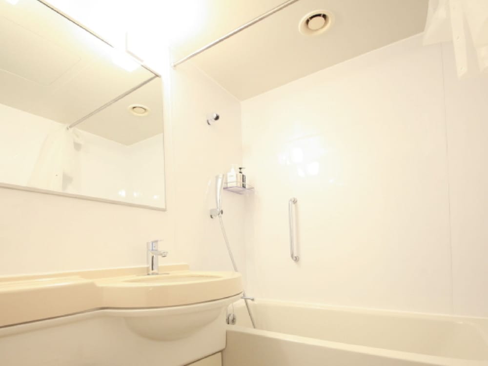 Moderate Economy Double Room, Non Smoking - Photo 5