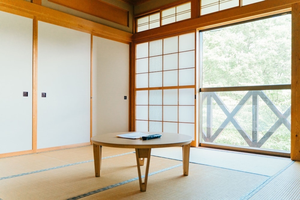 Japanese Style Room 8 Tatami (Shared Bathroom), Non Smoking photo 2