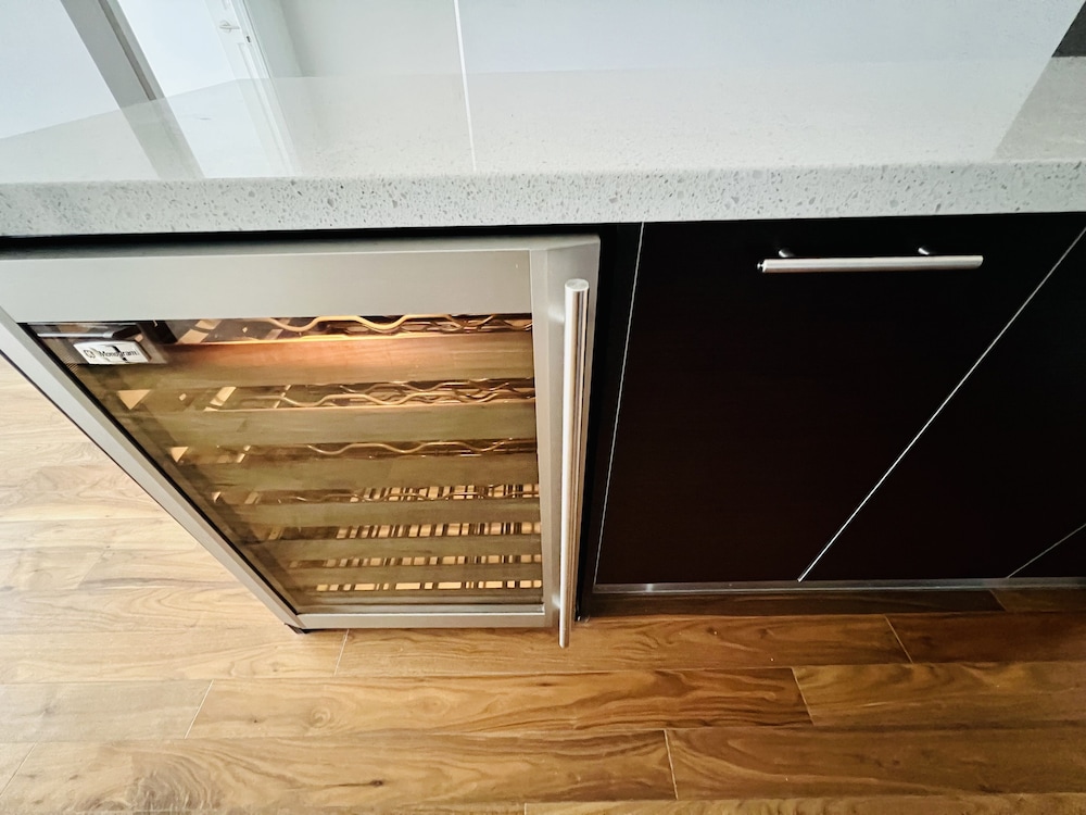 Stunning High Floor 1 Bedroom Condo Near Toronto General Hospital, U of T, TMU, 写真 4