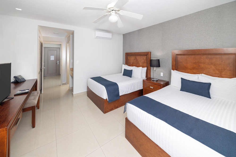 Junior Suite, 2 Double Beds (European Plan) - Photo 11