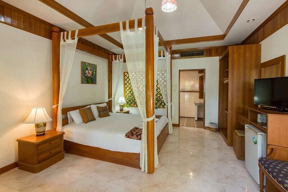 Deluxe Bungalow - Photo 1