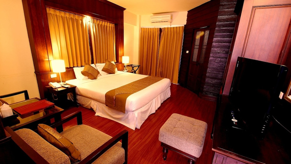 Deluxe Lanna Room - Photo 18