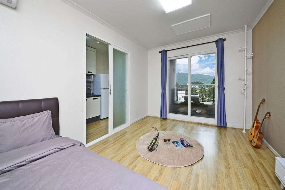 Basic Room, 1 Bedroom (301 (Terrace))