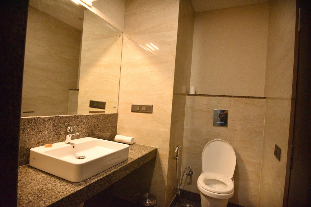 Deluxe Room - Photo 3