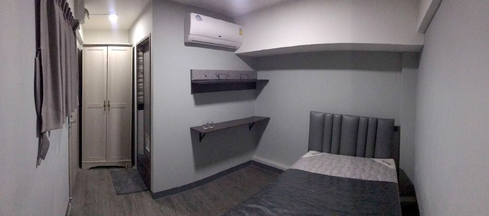 Standard Single Room photo 2