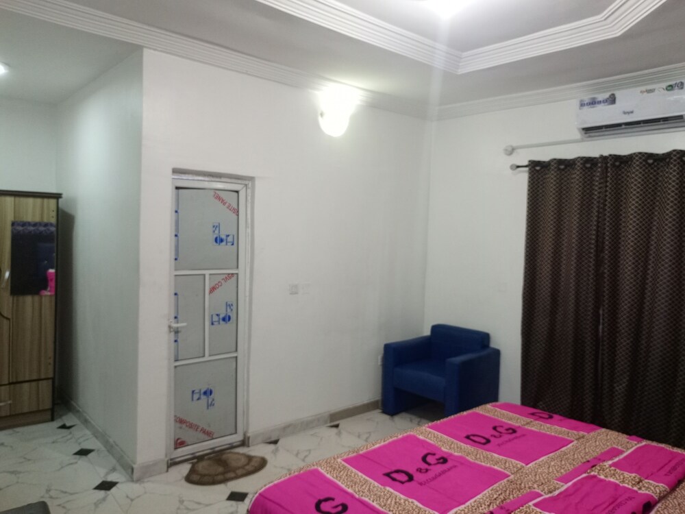 Deluxe Single Room photo 3