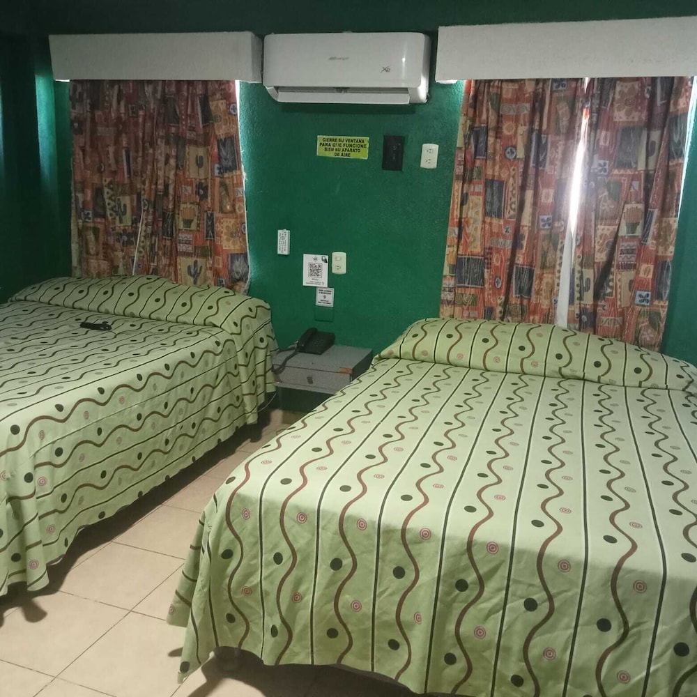 Standard Quadruple Room photo 1