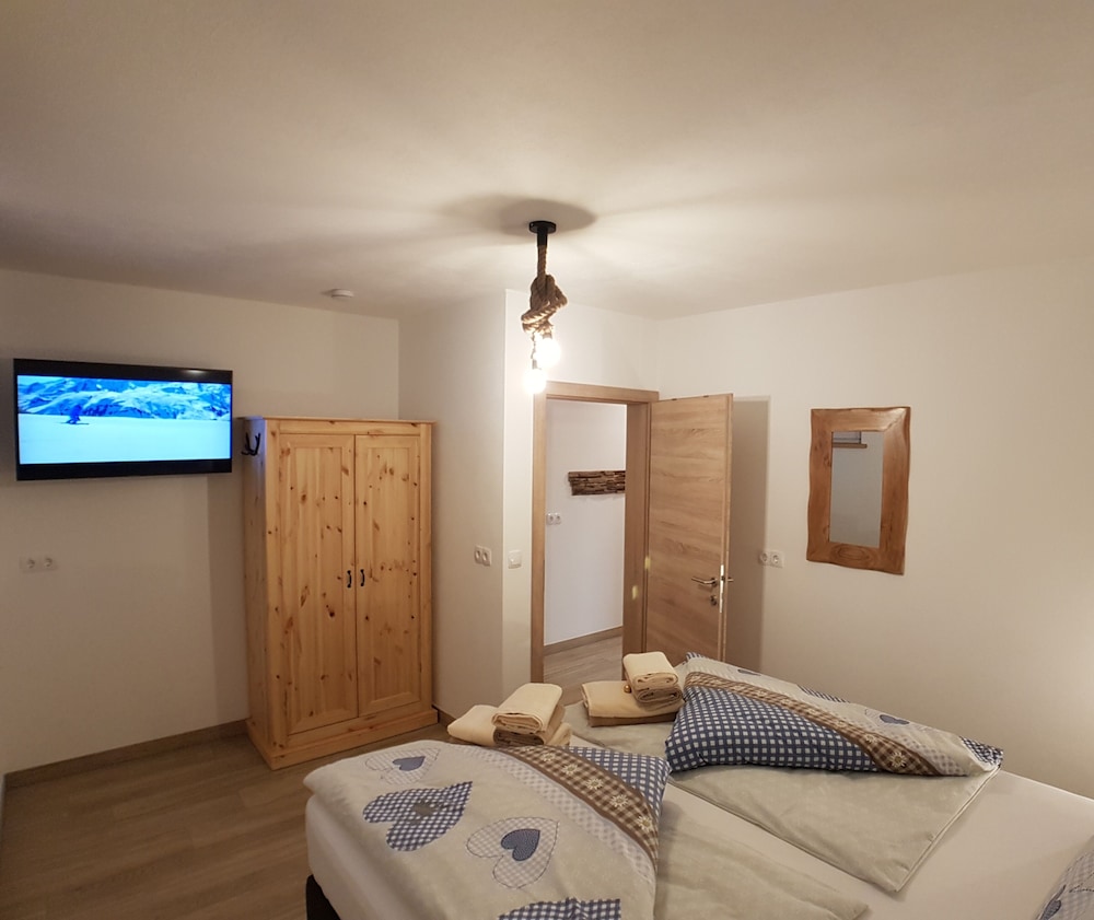 Luxury Suite, 3 Bedrooms (incl. final cleaning fee 250 EUR), photo 6