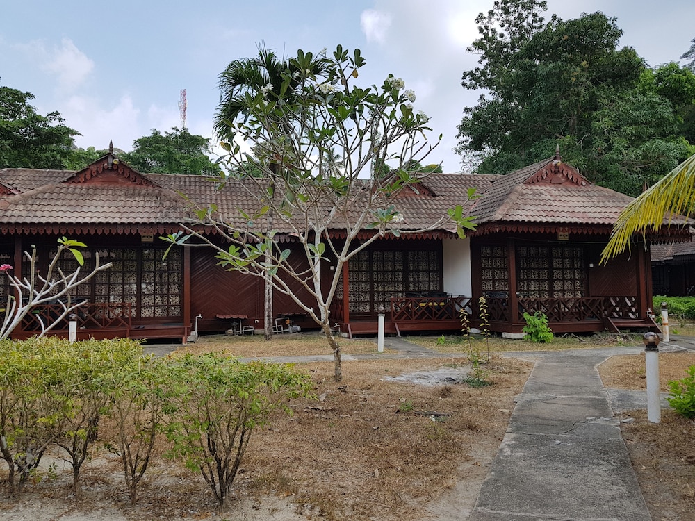Garden Villa with Half Board (Breakfast and Dinner) - Triple photo 2