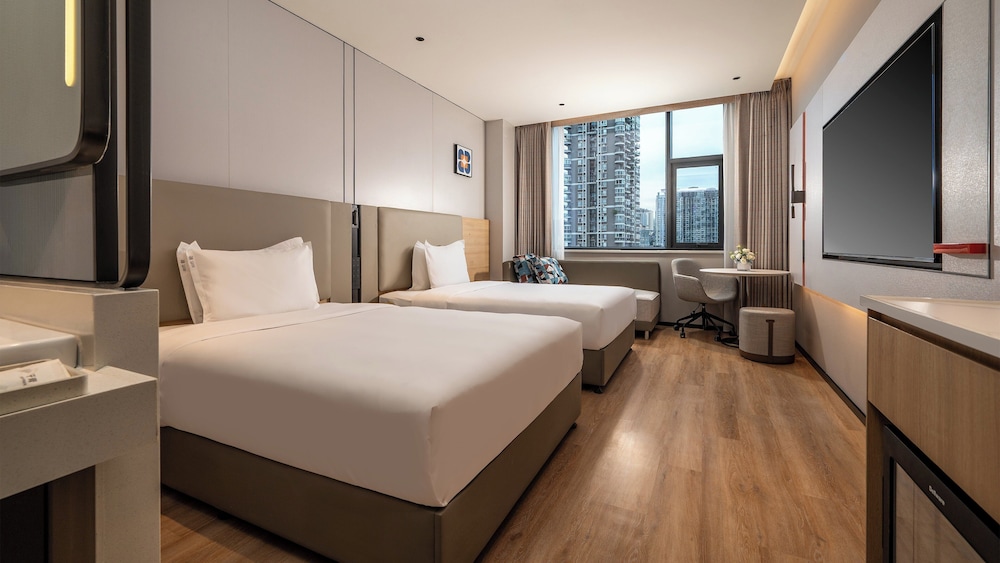 2 Double Standard High Floor