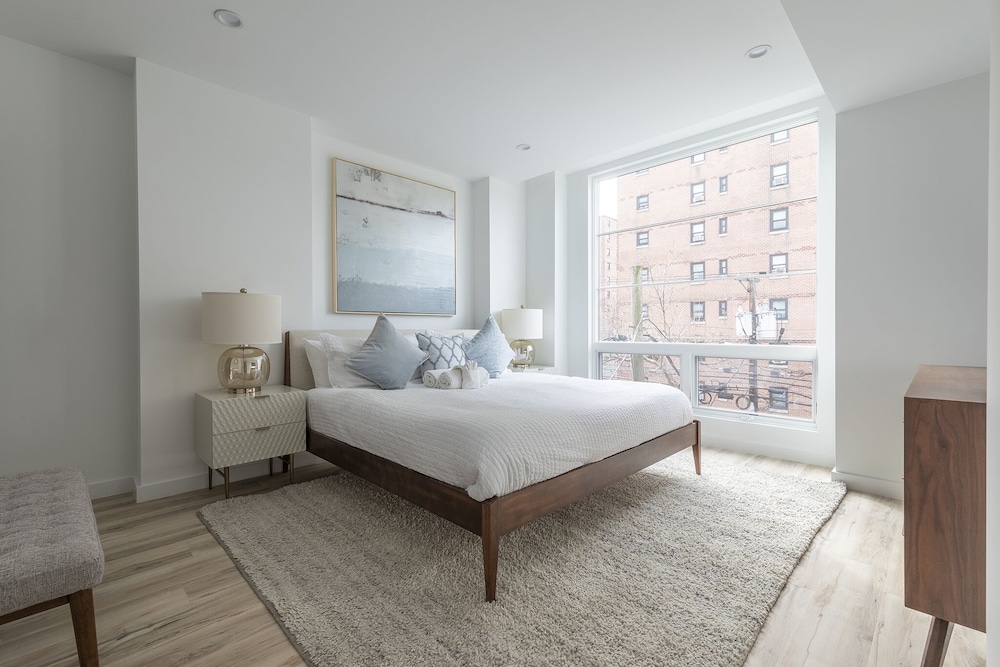 Apartment photo 2