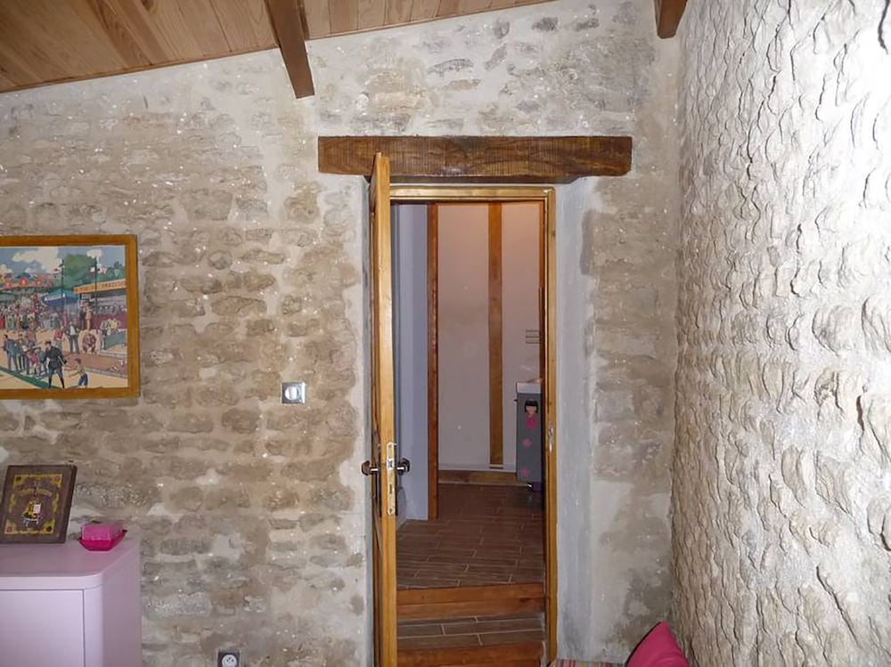 Double Or Twin Room (Les 3 Petits Cochons) photo 2