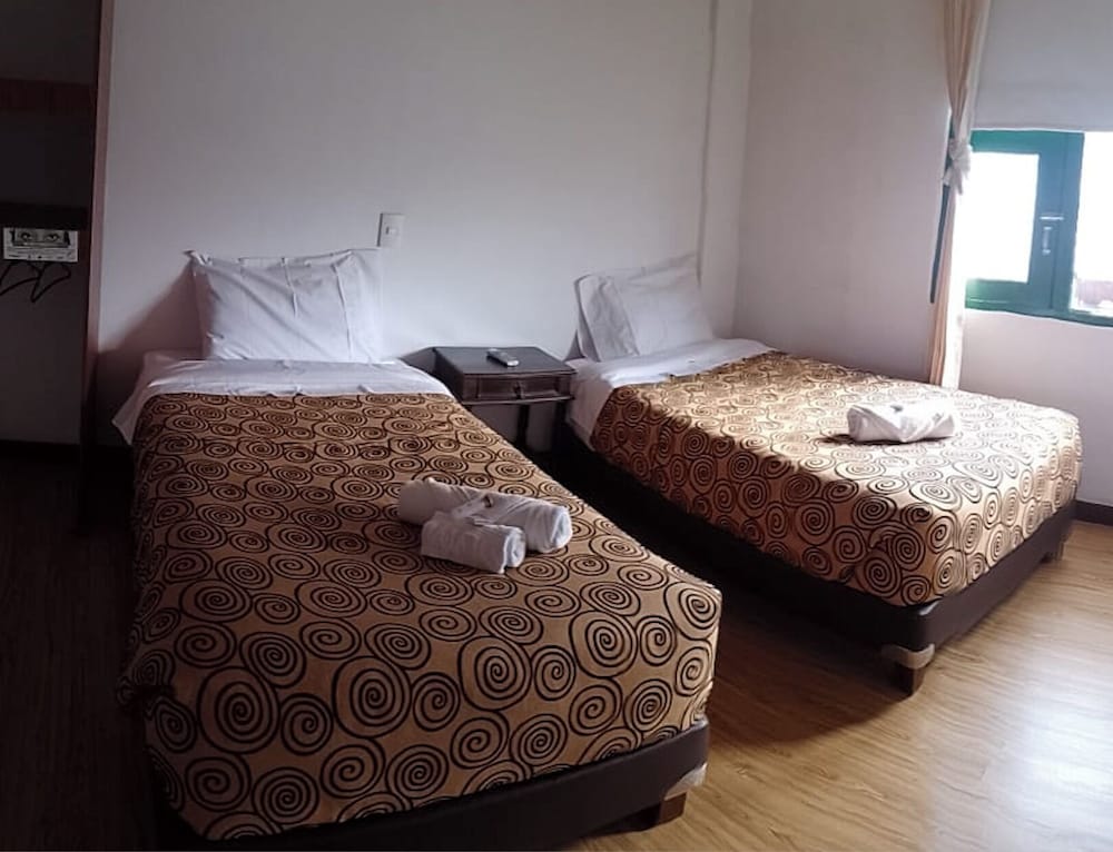 Standard Room, 2 Twin Beds, Private Bathroom, Tower
