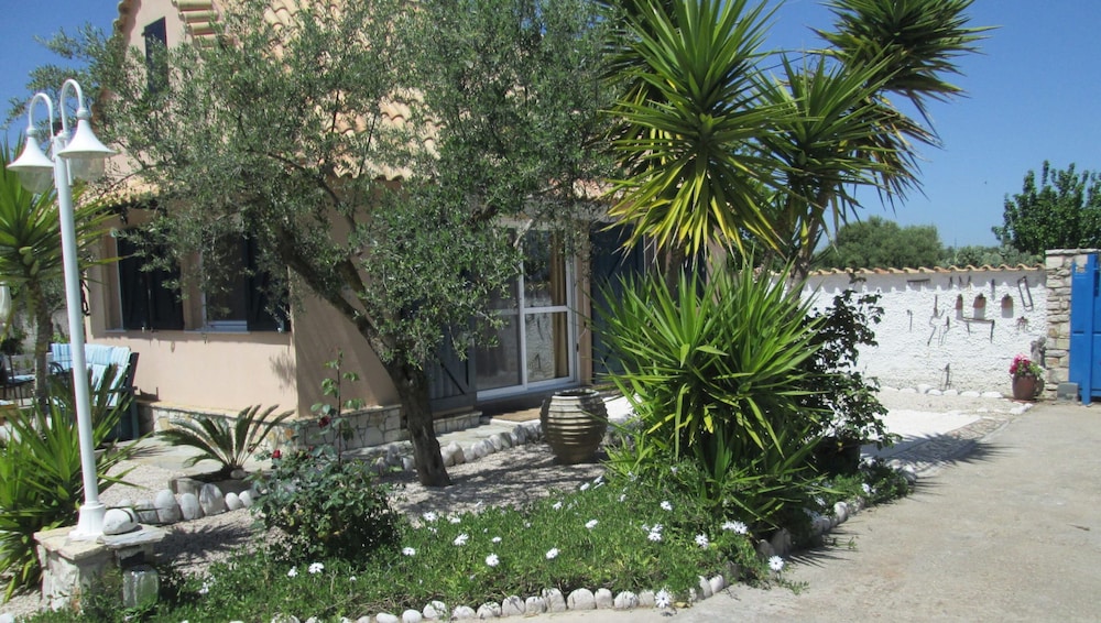 House photo 2